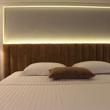 Premium Beach Hotel Голем Экстерьер фото