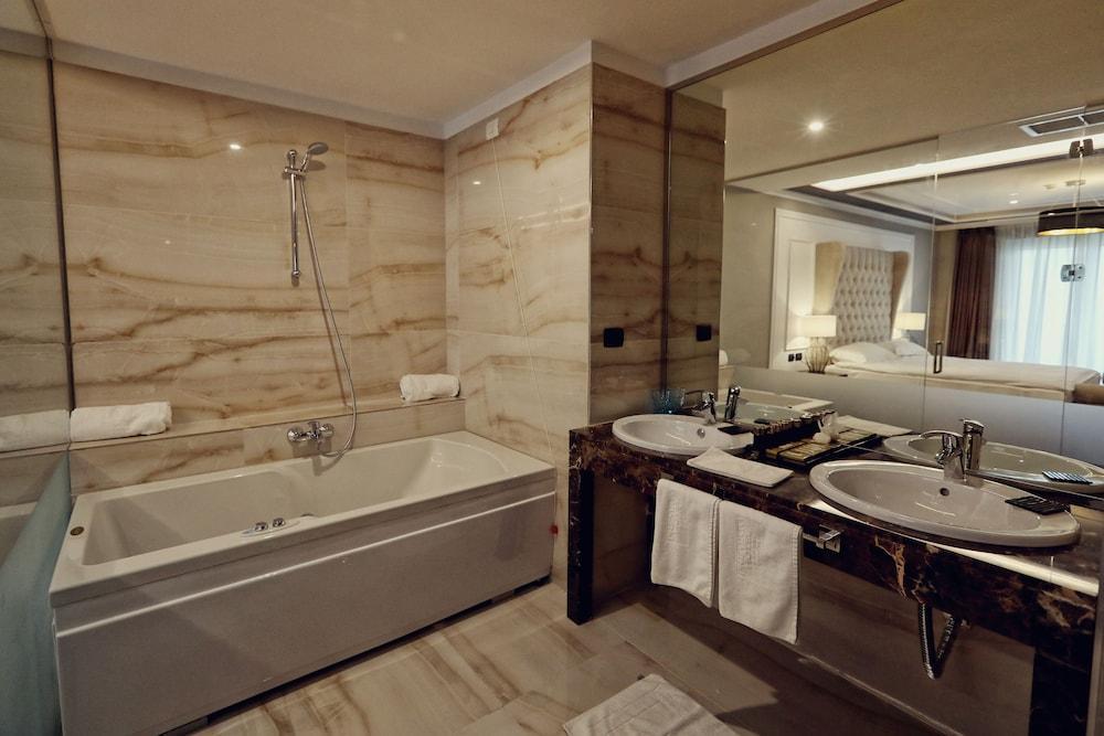 Premium Beach Hotel Голем Экстерьер фото