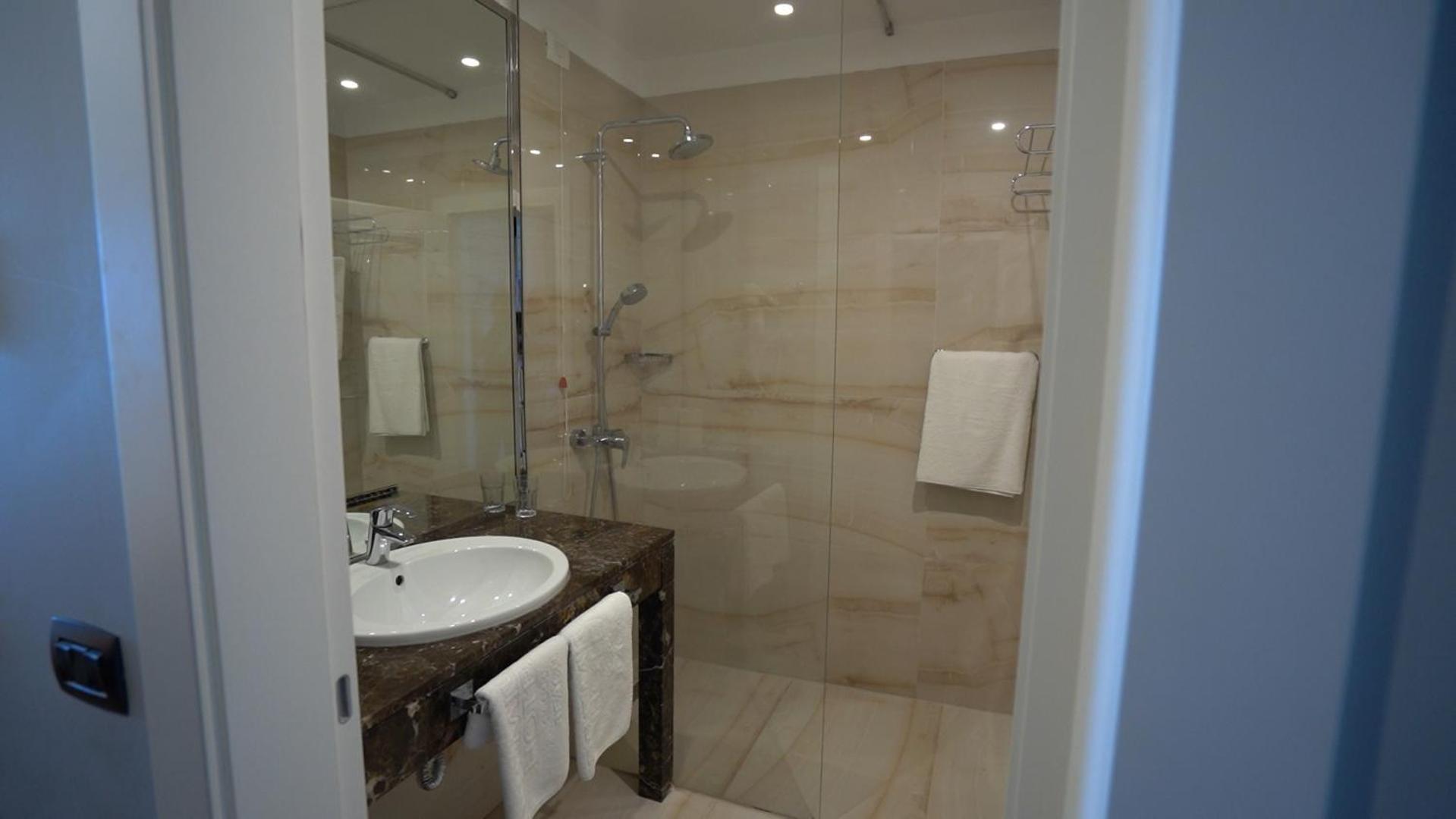 Premium Beach Hotel Голем Экстерьер фото