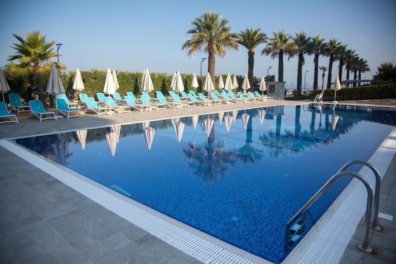 Premium Beach Hotel Голем Экстерьер фото