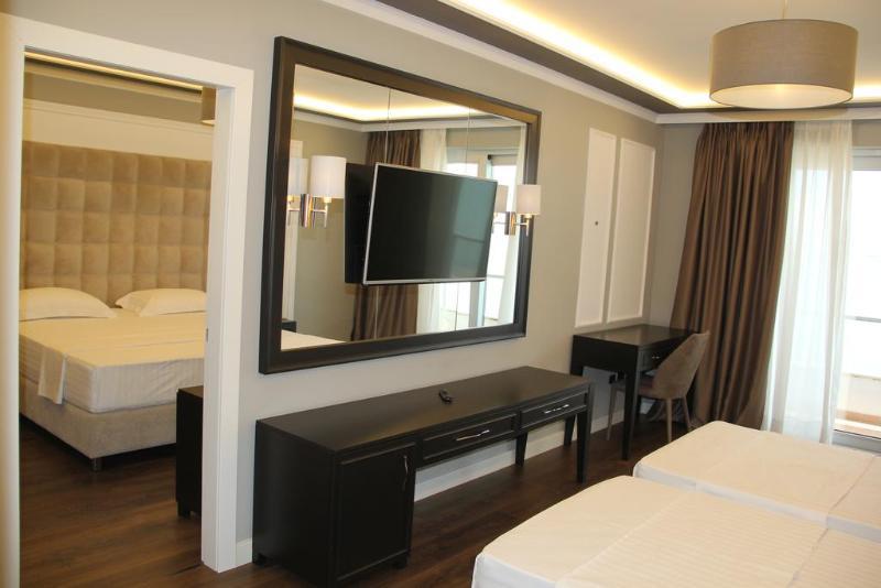 Premium Beach Hotel Голем Экстерьер фото