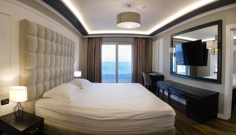 Premium Beach Hotel Голем Экстерьер фото
