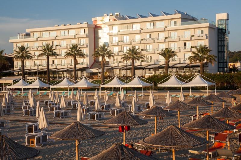 Premium Beach Hotel Голем Экстерьер фото
